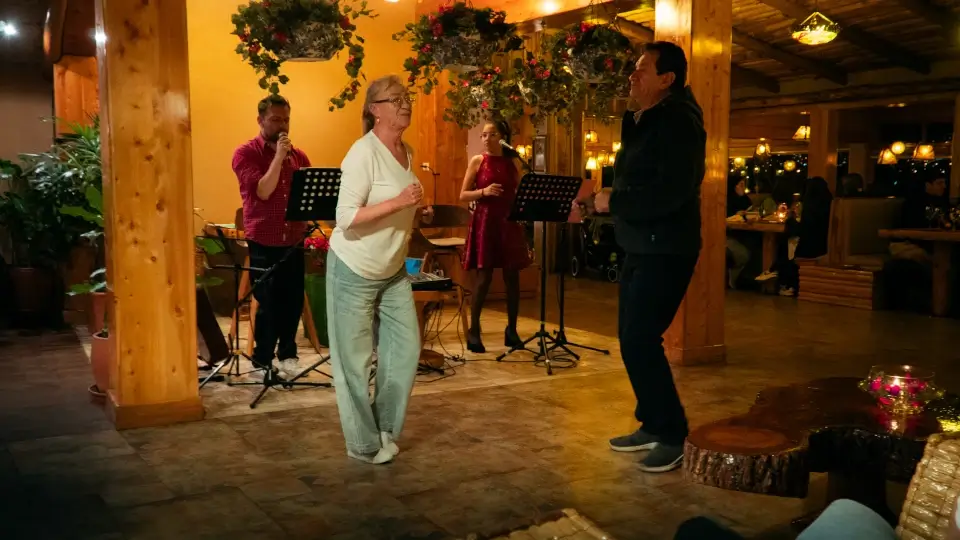 cabañas-del-lago-baile